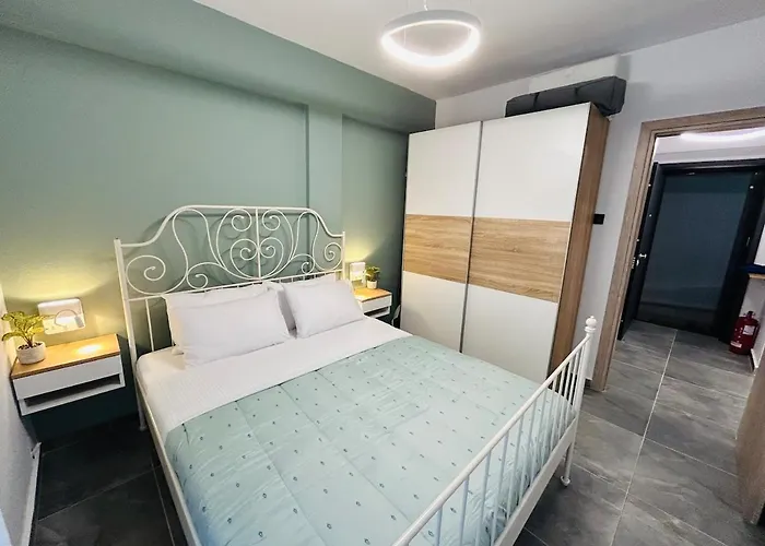 Apartment Avra House *